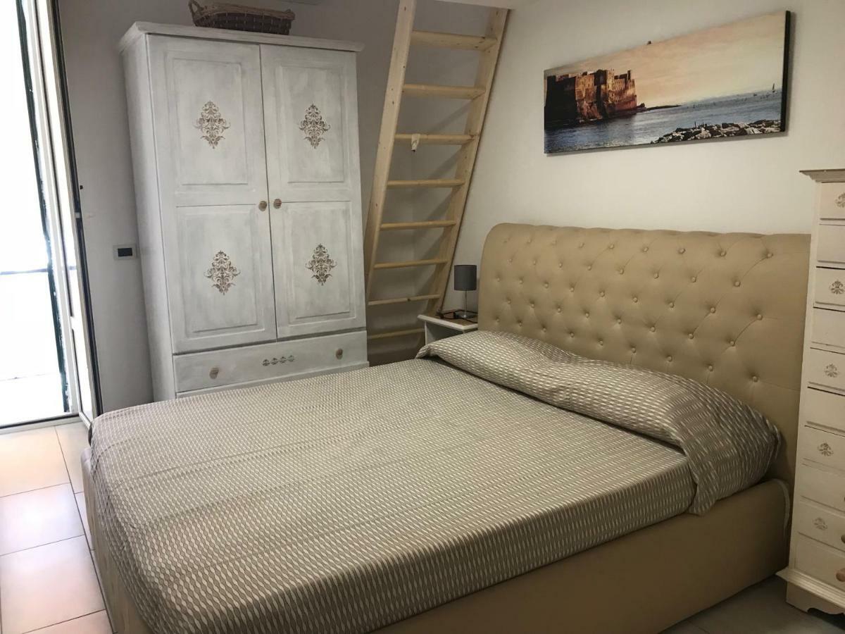 Appartamento casa vacanze Napoli Esterno foto